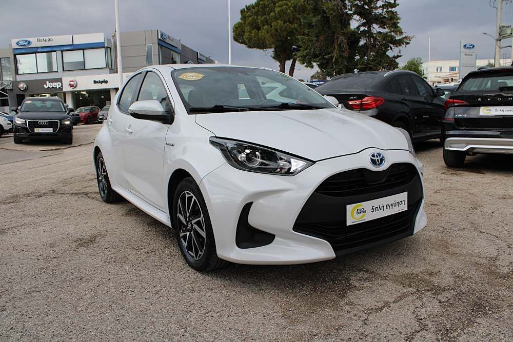 TOYOTA YARIS 2021