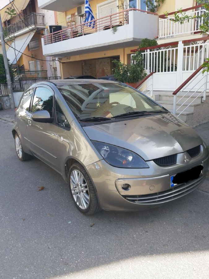 MITSUBISHI COLT 2009