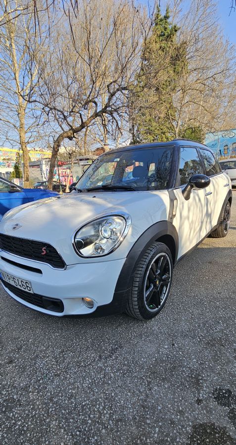 MINI COUNTRYMAN 2011