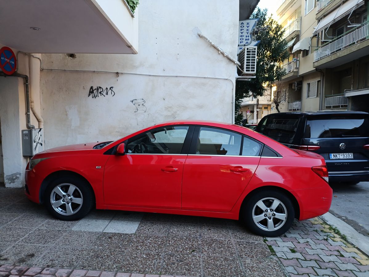 CHEVROLET CRUZE 2011
