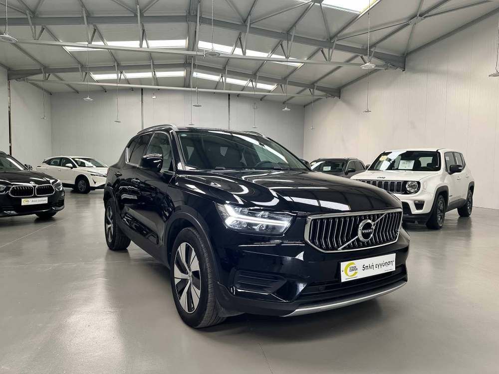 VOLVO XC 40 2021