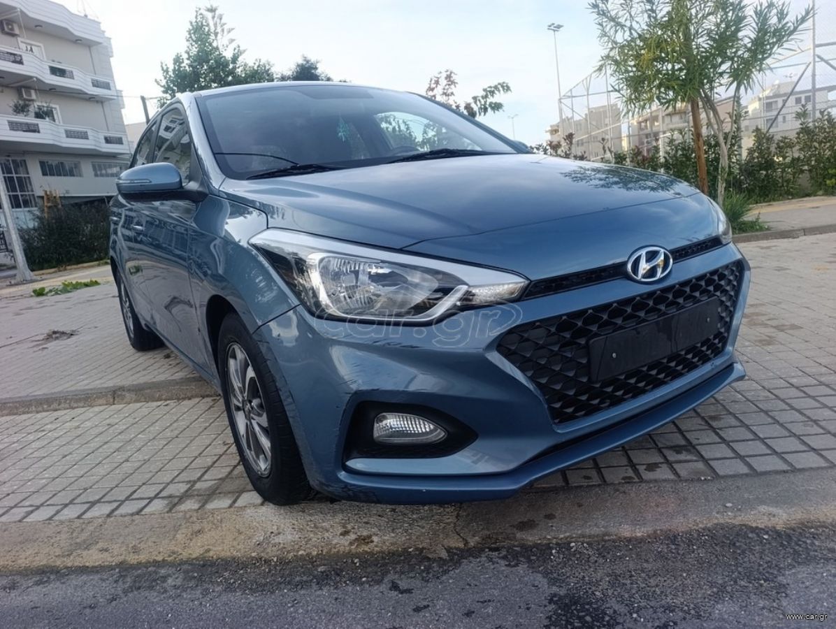 HYUNDAI i20 2020