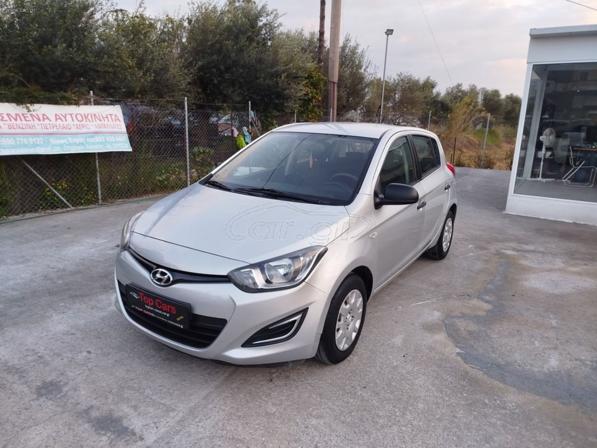 HYUNDAI i20 2014