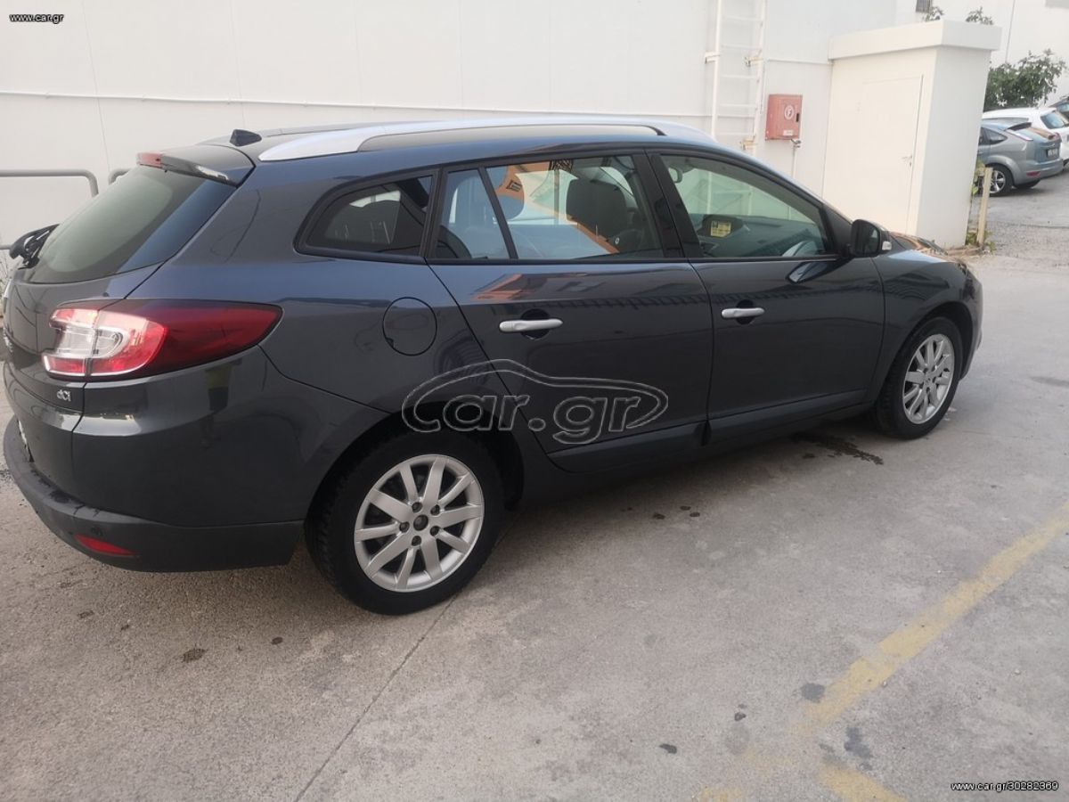 RENAULT Megane 2010