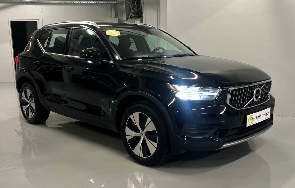 VOLVO XC 40 2021