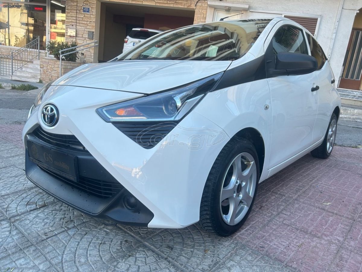 TOYOTA AYGO 2021