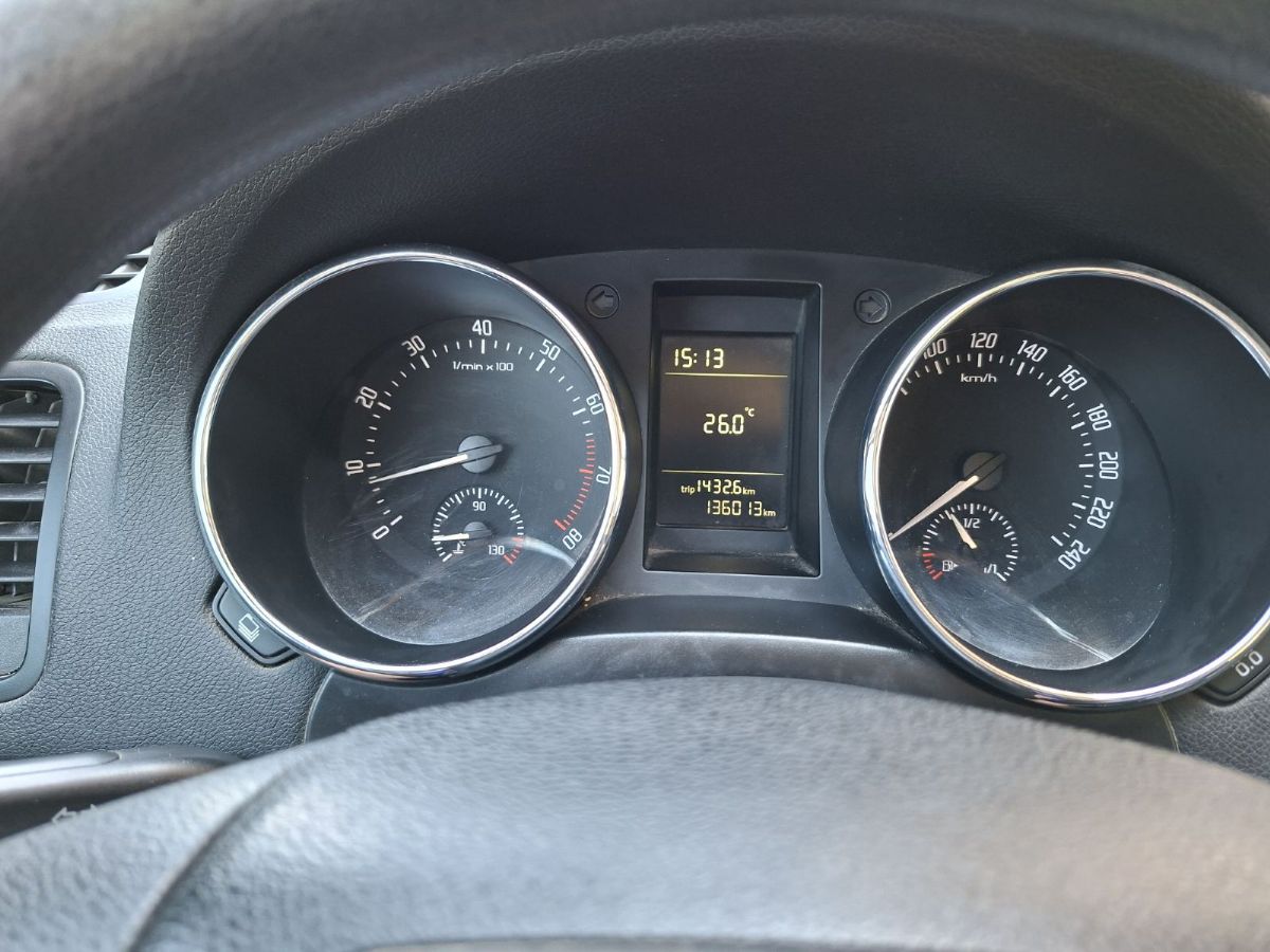 SKODA YETI 2011
