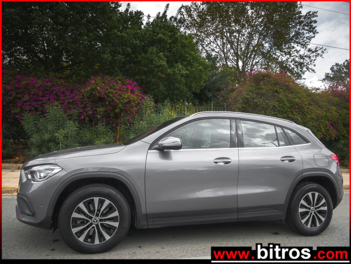 MERCEDES GLA 250 2022