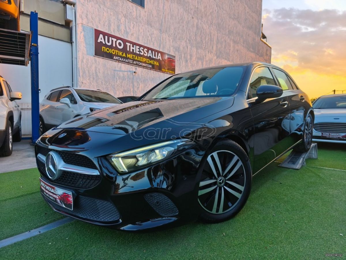 MERCEDES A180 2019