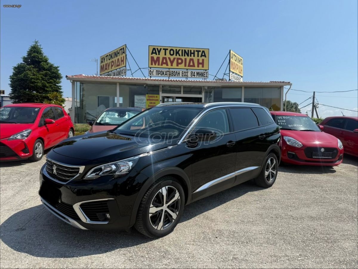 PEUGEOT 5008 2018