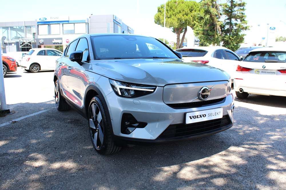 VOLVO C40 2023