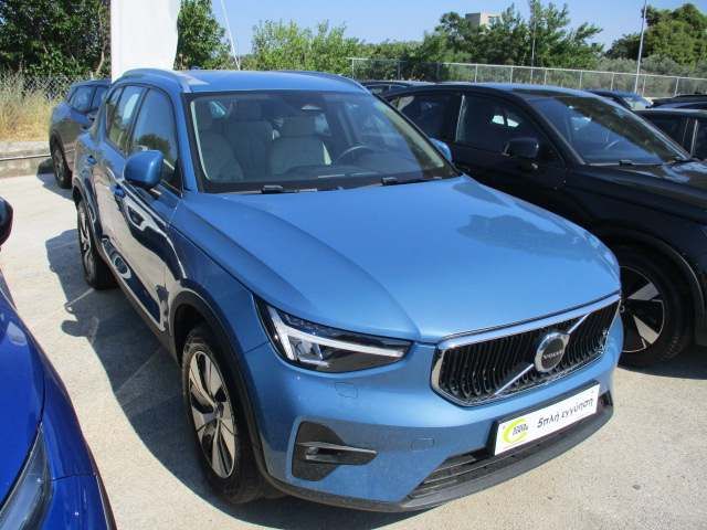 VOLVO XC 40 2023