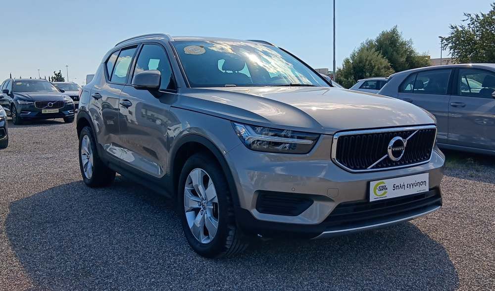 VOLVO XC 40 2021
