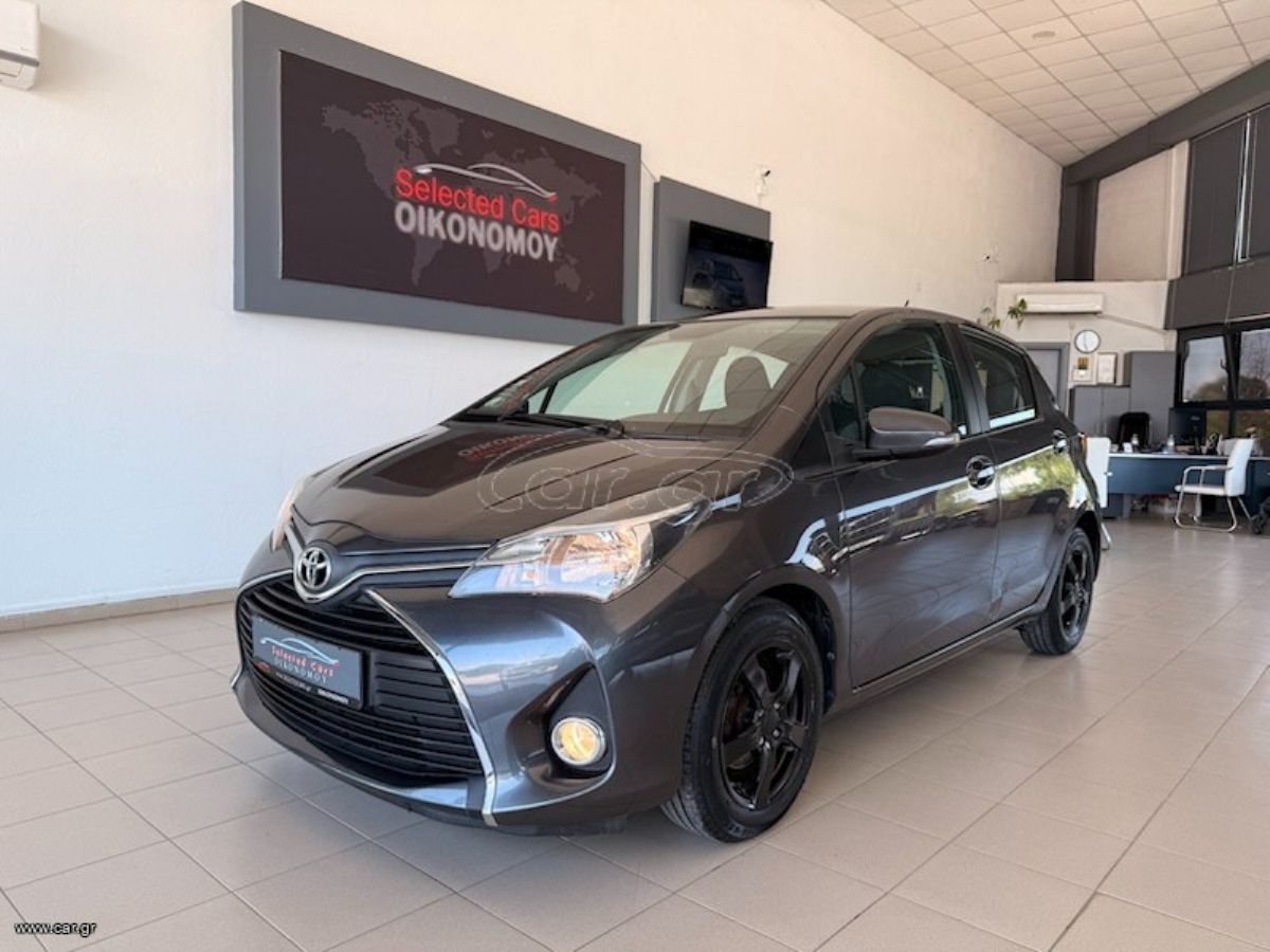 TOYOTA YARIS 2015