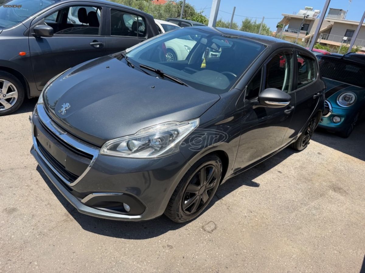 PEUGEOT 208 2017