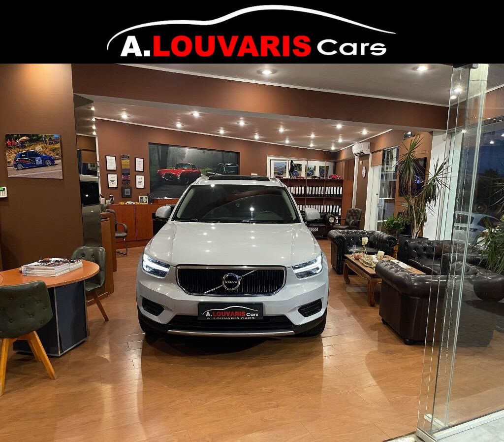 VOLVO XC 40 2022